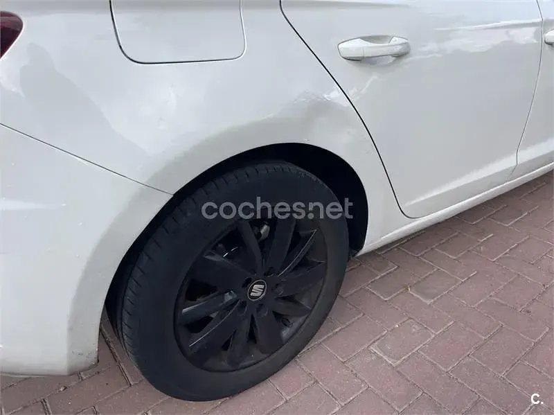 Usado Seat Leon ST Style 115 CV (84 kW) 2018 Blanco Familiar