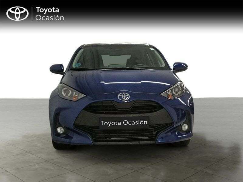 Usado Toyota Yaris Edition 125 CV (91 kW) 2021 Azul Utilitario