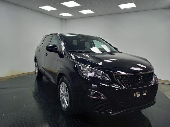 Usado Peugeot 5008 Active 131 CV (96 kW) 2020 Negro SUV