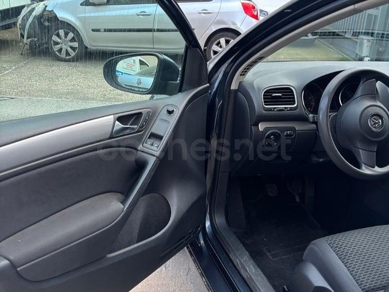 Usado VW Golf VI Highline 102 CV (75 kW) 2009 Verde Utilitario