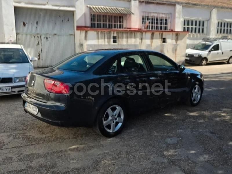 Usado Seat Exeo Reference 120 CV (88 kW) 2011 Negro Berlina