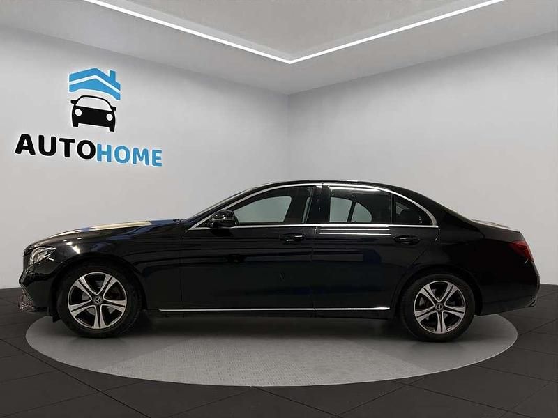 Usado Mercedes E220 194 CV (142 kW) 2019 Negro Berlina
