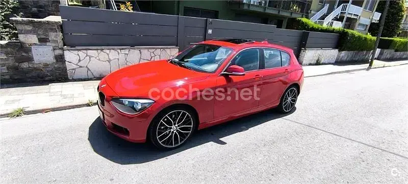 Usado BMW 120 184 CV (135 kW) 2012 Rojo Utilitario