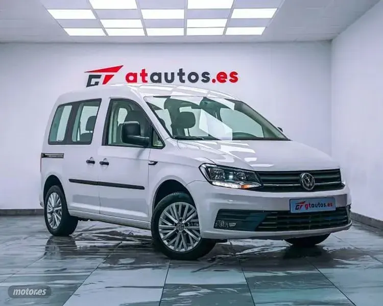 Usado VW Caddy 102 CV (75 kW) 2019 Blanco Monovolumen