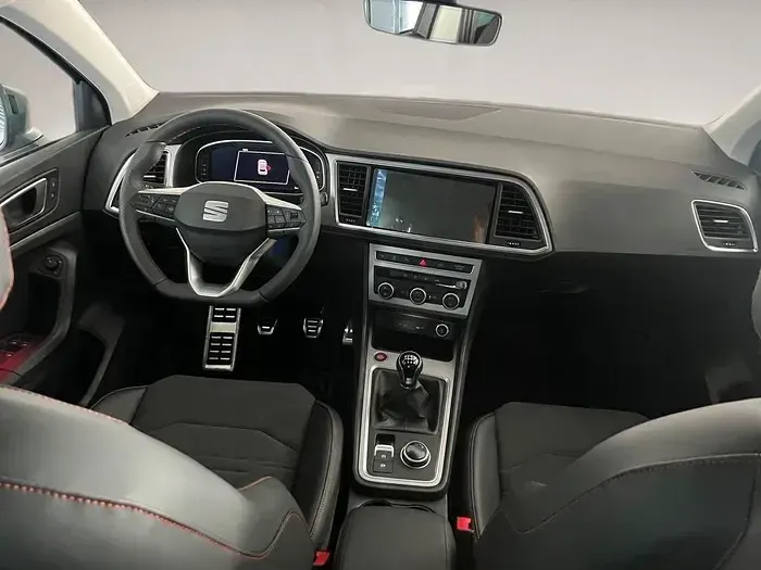 Nuevo Seat Ateca FR 115 CV (84 kW) 2025 Gris SUV