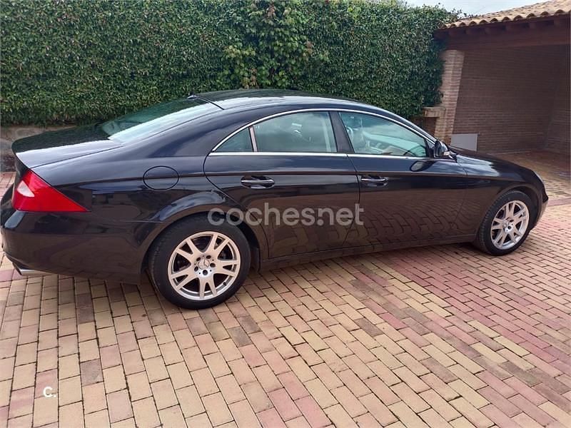Usado Mercedes CLS350 272 CV (200 kW) 2004 Negro Berlina