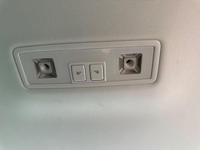 Usado VW Passat Executive 150 CV (110 kW) 2019 Azul Familiar