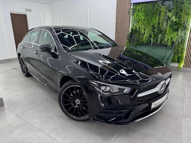 Usado Mercedes CLA250e Shooting Brake 218 CV (160 kW) 2022 Negro Familiar