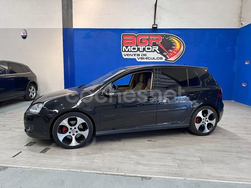 Negro Usado 2006 VW Golf V GTI Berlina | 11.999 € (Un poco caro) - Imagen 1/4