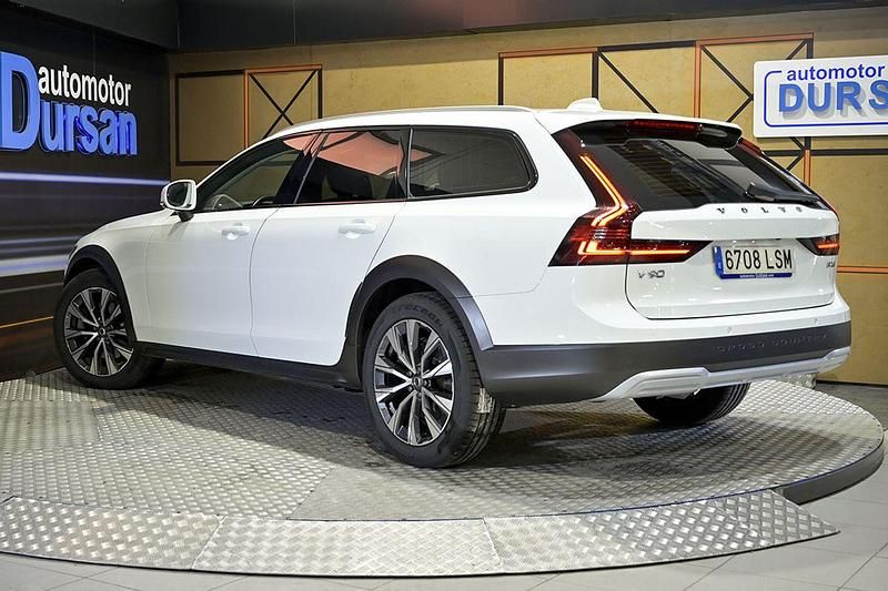 Usado Volvo V90 197 CV (144 kW) 2021 Blanco Familiar