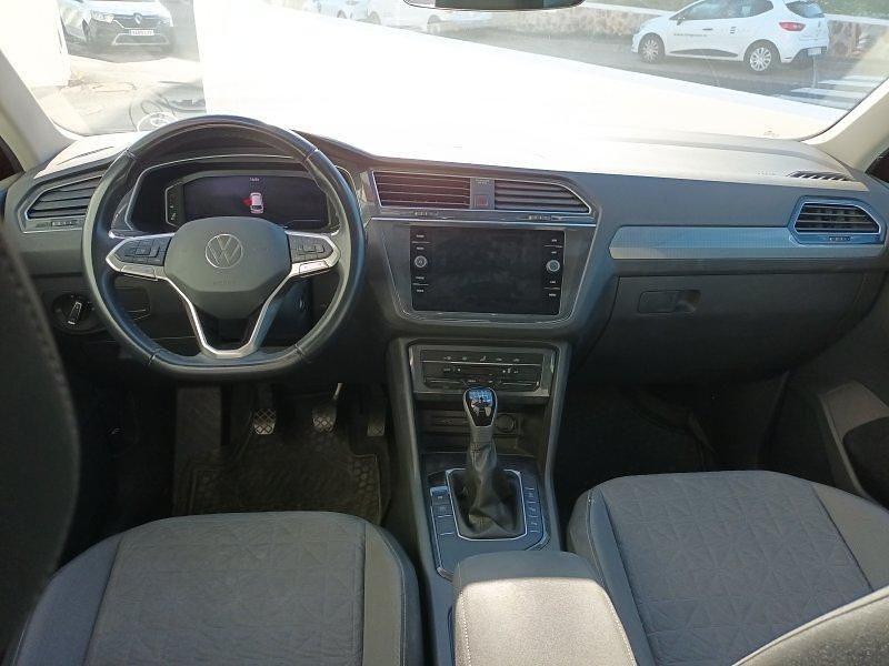Usado VW Tiguan 130 CV (95 kW) 2022 Gris delfín metalizado SUV