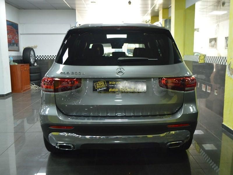 Usado Mercedes GLB200 150 CV (110 kW) 2021 Gris / plata SUV