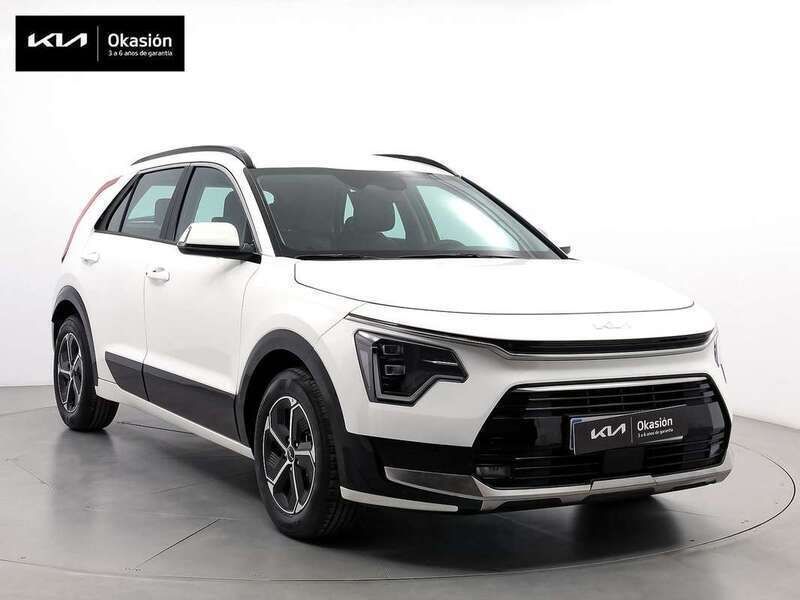 Blanco Nuevo 2025 Kia Niro SUV | 28.490 € (Buen precio) - Imagen 1/4