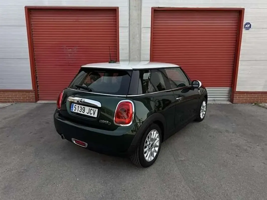 Usado Mini Cooper D 116 CV (85 kW) 2015 Verde Utilitario