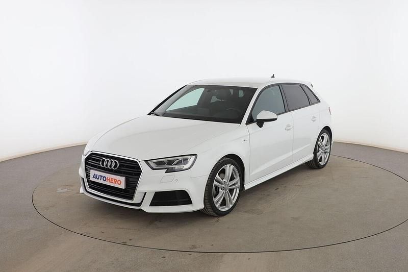 Blanco Usado 2019 Audi A3 Sportback S-Line Utilitario | 21.899 € (Precio justo) - Imagen 1/3