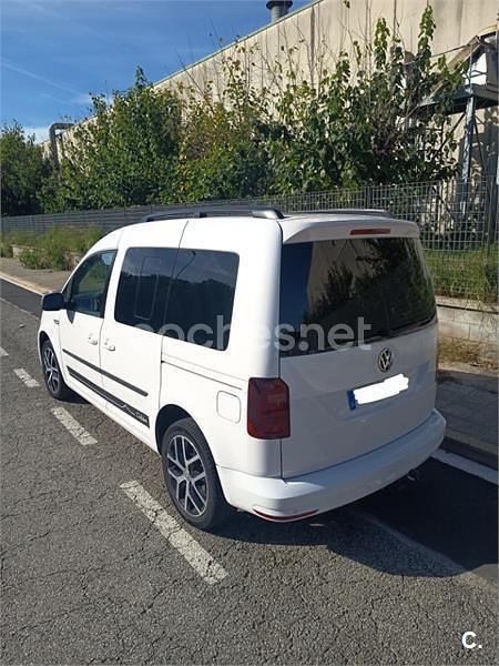 Usado VW Caddy 102 CV (75 kW) 2018 Blanco Monovolumen
