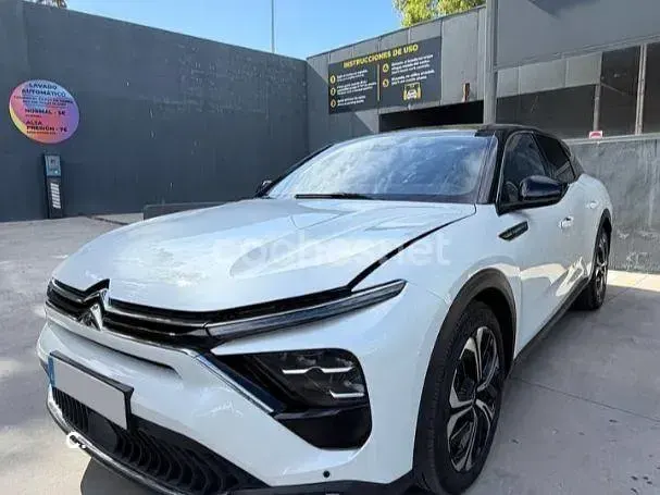 Usado Citroën C5 X Shine 180 CV (132 kW) 2024 Blanco Familiar