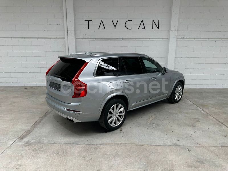 Usado Volvo XC90 Inscription 400 CV (294 kW) 2018 Gris / plata SUV