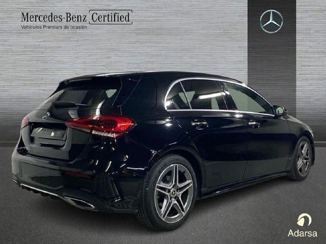 Usado Mercedes A200 AMG line 150 CV (110 kW) 2022 Negro noche Berlina