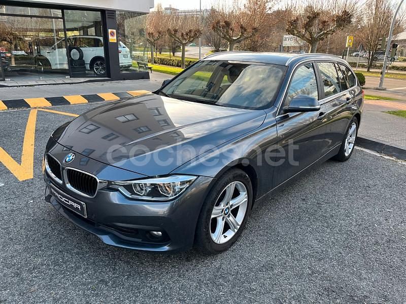 Gris / plata Usado 2016 BMW 318 Familiar | 10.500 € (Un poco caro) - Imagen 1/4