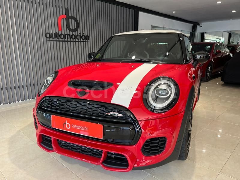 Usado Mini John Cooper Works 231 CV (169 kW) 2021 Rojo Utilitario