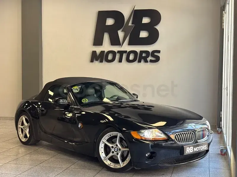 Usado BMW Z4 Comfort Edition 231 CV (169 kW) 2004 Negro Descapotable