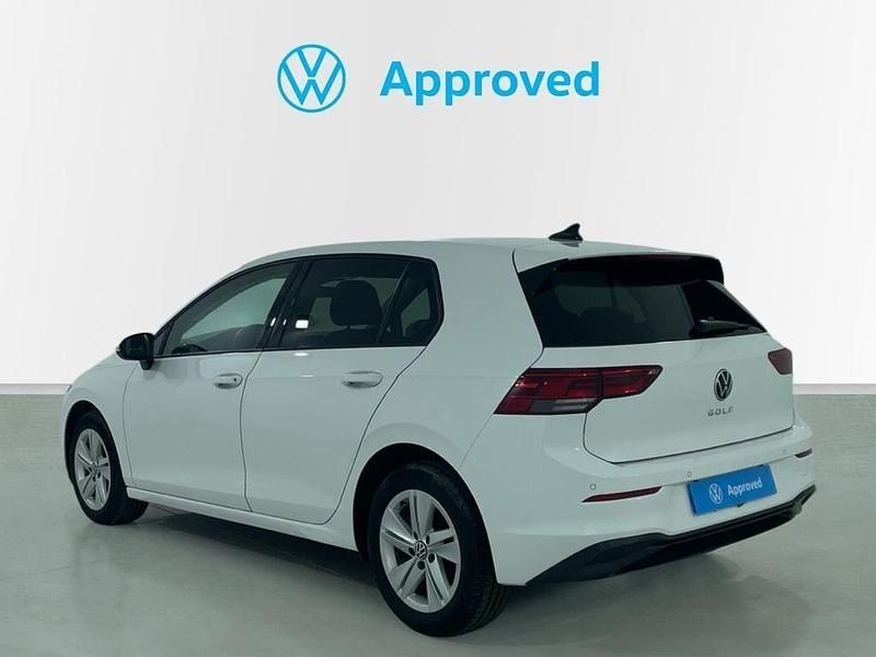 Usado VW Golf VIII Life 130 CV (95 kW) 2024 Blanco