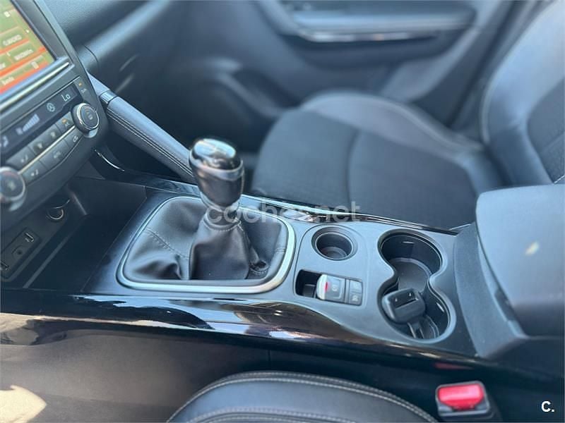 Usado Renault Kadjar Zen 130 CV (95 kW) 2017 Rojo SUV