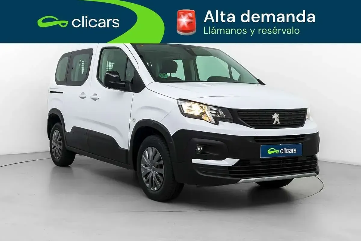 Usado Peugeot Rifter Business-Line 102 CV (75 kW) 2023 Blanco Monovolumen