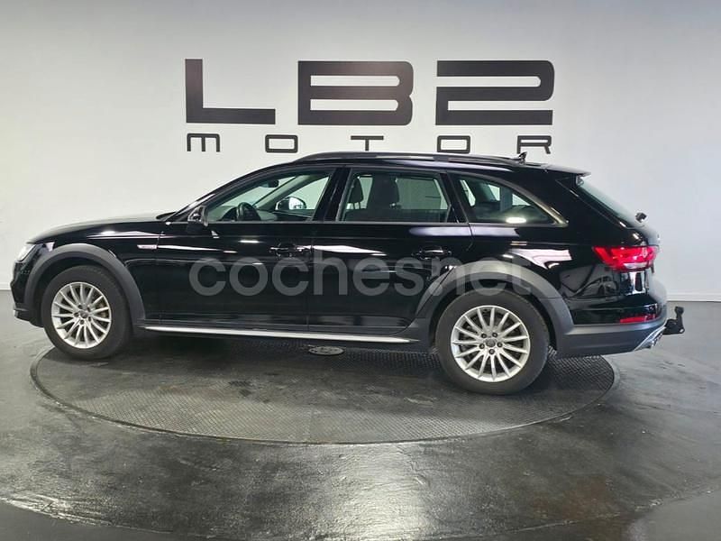 Usado Audi A4 Allroad Comfort 218 CV (160 kW) 2017 Negro Familiar