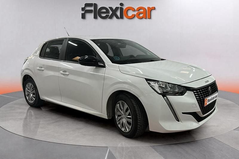 Blanco Usado 2022 Peugeot 208 Active Utilitario | 9490 € (Precio justo) - Imagen 1/4