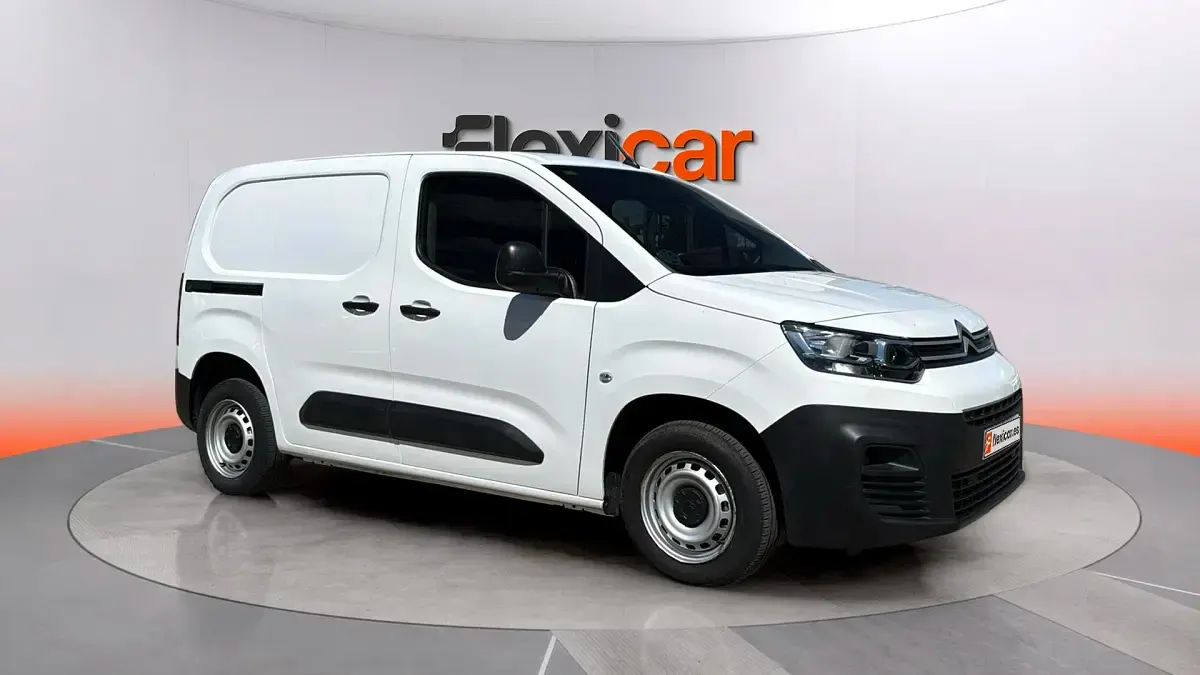 Usado Citroën Berlingo Feel 102 HP (75 kW) 2022 Monovolume