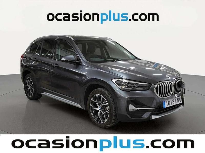 Usado BMW X1 150 CV (110 kW) 2021 Gris SUV