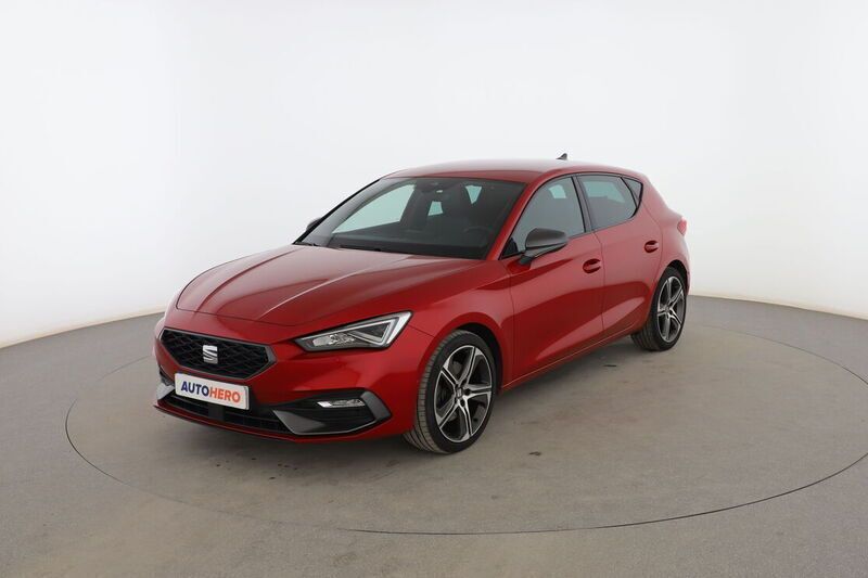 Rojo Usado 2021 Seat Leon FR Utilitario | 21.899 € (Precio justo) - Imagen 1/4