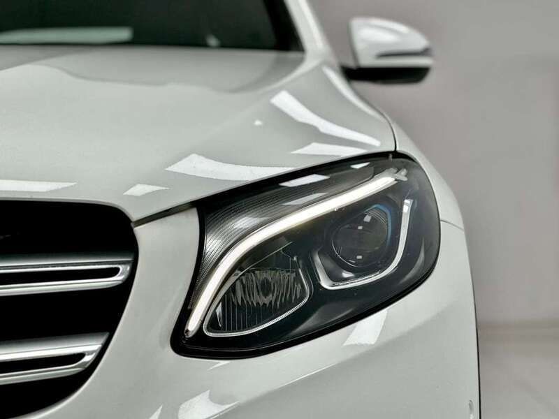 Usado Mercedes GLC350 320 CV (235 kW) 2017 Blanco SUV