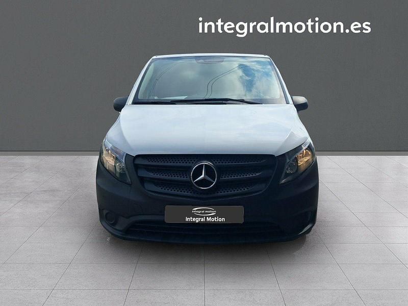 Usado Mercedes Vito 190 CV (139 kW) 2021 Blanco Van
