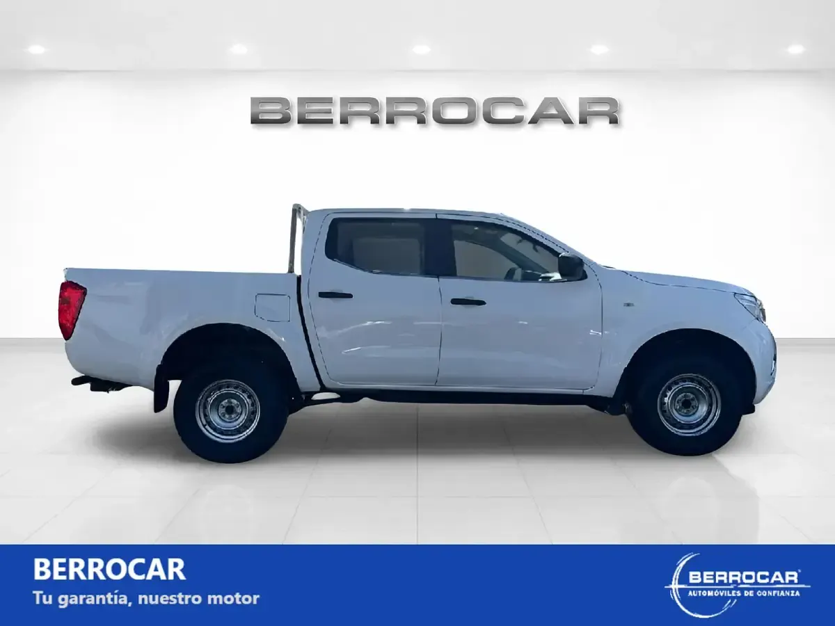 Usado Nissan Navara Acenta 160 CV (117 kW) 2017 Blanco Pickup/Camioneta