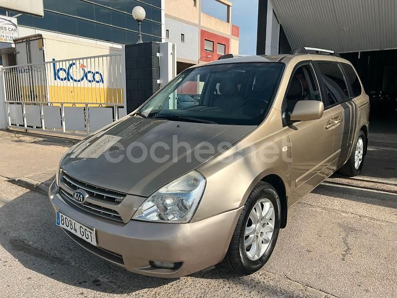 Amarillo Usado 2008 Kia Carnival Monovolumen | 6000 € (Precio justo) - Imagen 1/4