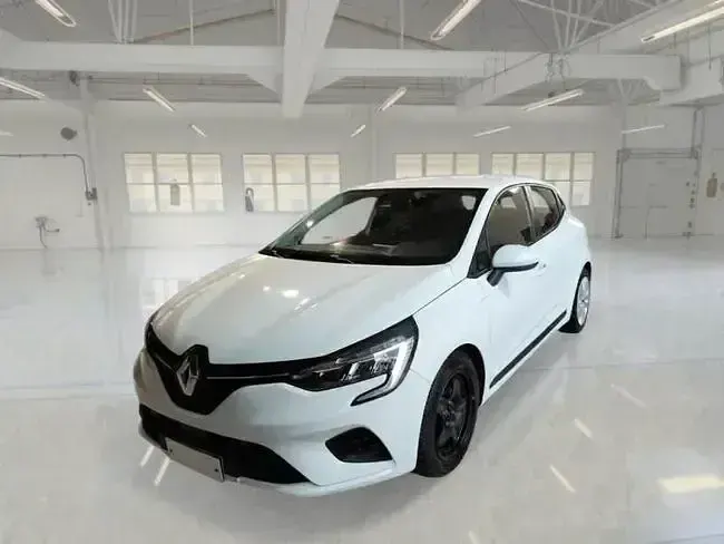 Usado Renault Clio V Zen 140 CV (102 kW) 2023 Blanco Berlina
