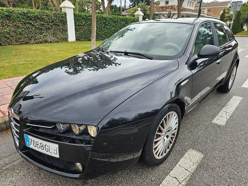Usado Alfa Romeo 159 150 CV (110 kW) 2009 Azul Familiar