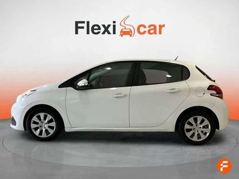 Usado Peugeot 208 75 CV (55 kW) 2017 Blanco Utilitario