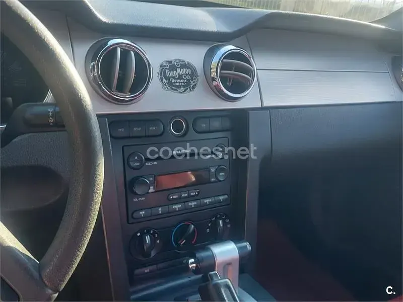 Usado Ford Mustang GT 418 CV (307 kW) 2015 Blanco Coupe