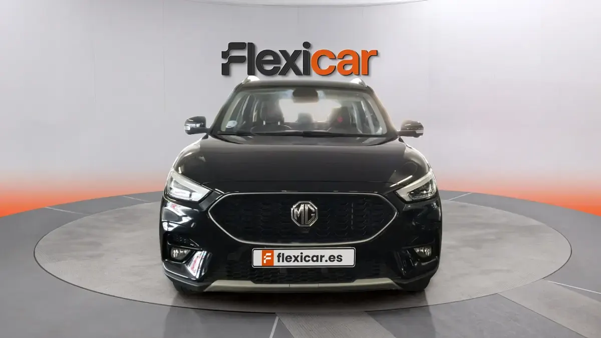 Usado MG ZS Comfort 106 CV (77 kW) 2023 Negro SUV