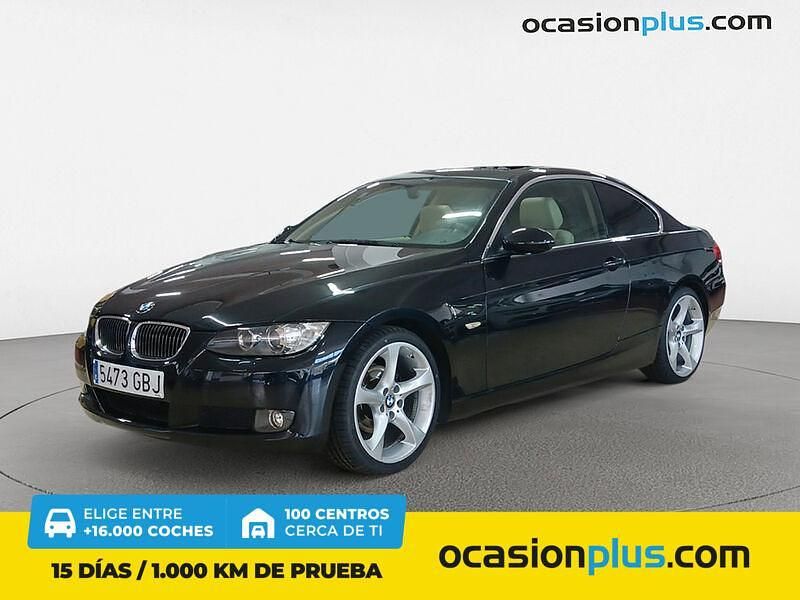 Negro Usado 2008 BMW 125 Coupé Coupe | 13.500 € - Imagen 1/4
