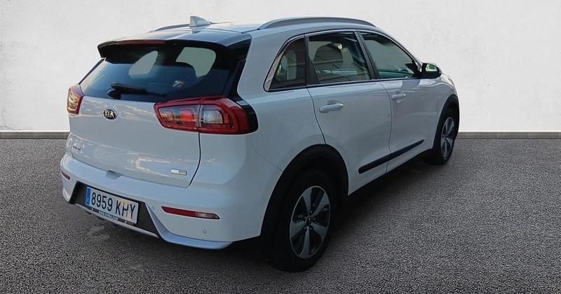 Usado Kia Niro 141 CV (103 kW) 2018 SUV