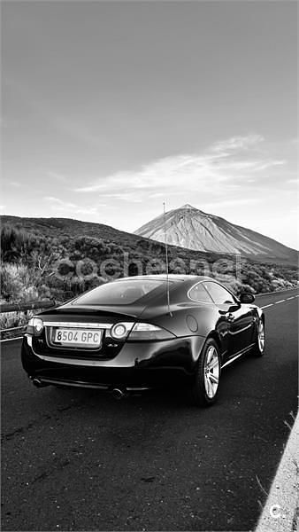 Usado Jaguar XK 298 CV (219 kW) 2009 Azul Coupe