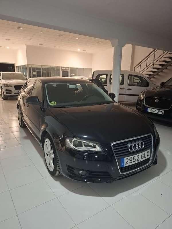 Negro Usado 2009 Audi A3 Sportback Attraction Utilitario | 7200 € (Buen precio) - Imagen 1/4