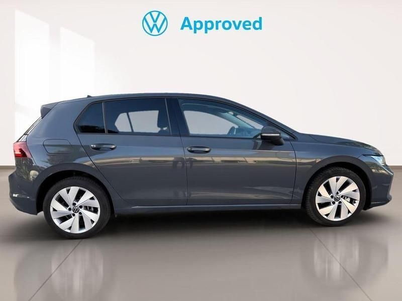 Usado VW Golf VIII Match 204 CV (150 kW) 2025 Gris Berlina