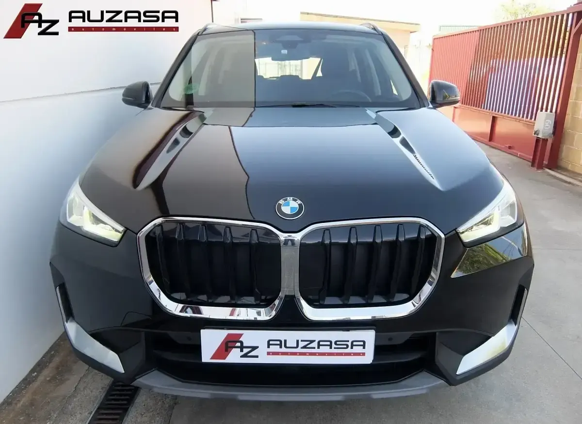 Usado BMW X1 Sport Line 136 CV (100 kW) 2024 Negro SUV