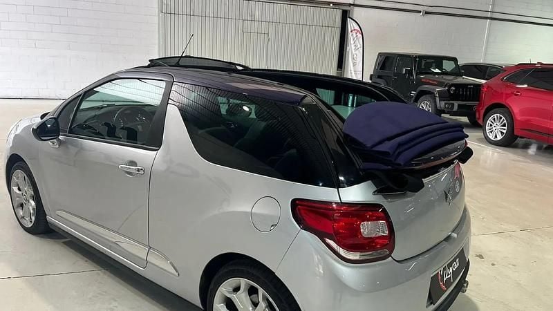 Usado Citroën DS3 92 HP (67 kW) 2013 Cinzento Cabrios